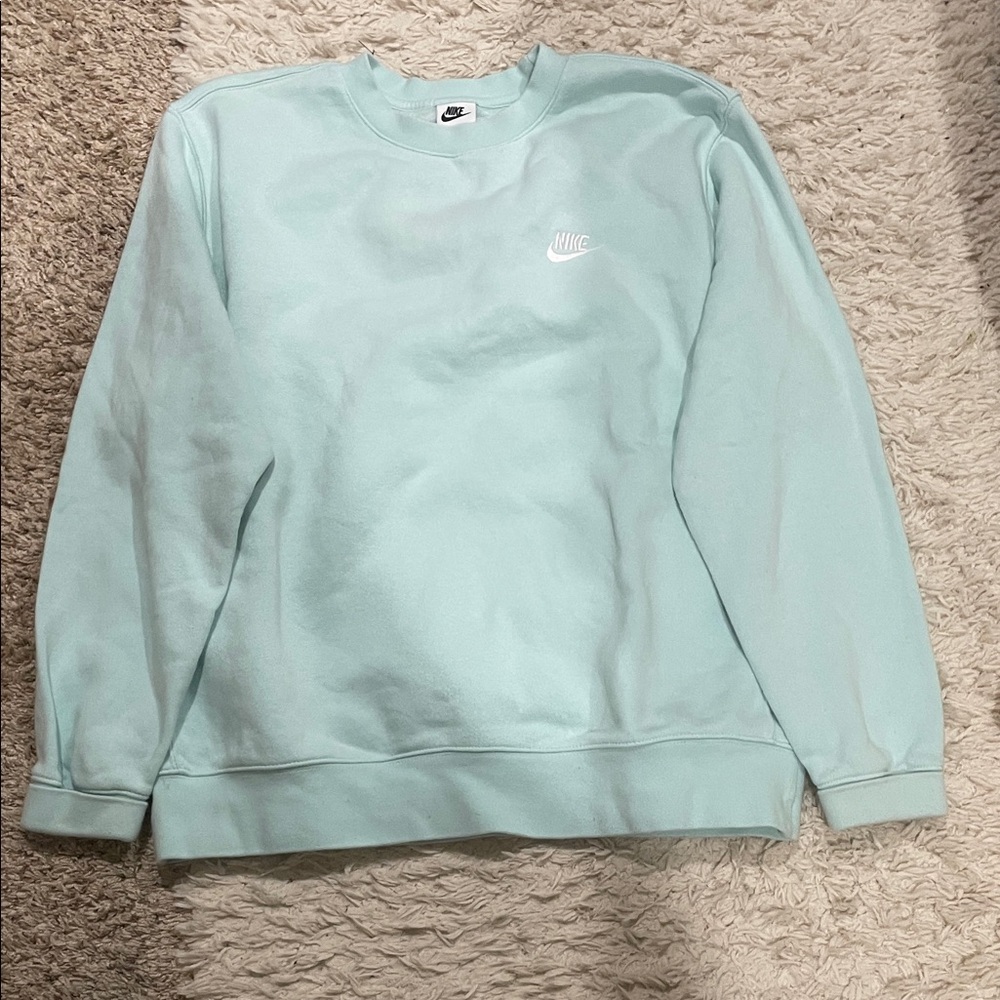 Nike Men's Light Green Crewneck Sweater
little stain on the arm